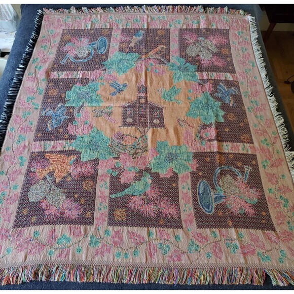 Christmas Tapestry Throw Blanket 54 X 45 Poinsettias Bird Houses Brass Horns Vtg - Picture 9 of 9